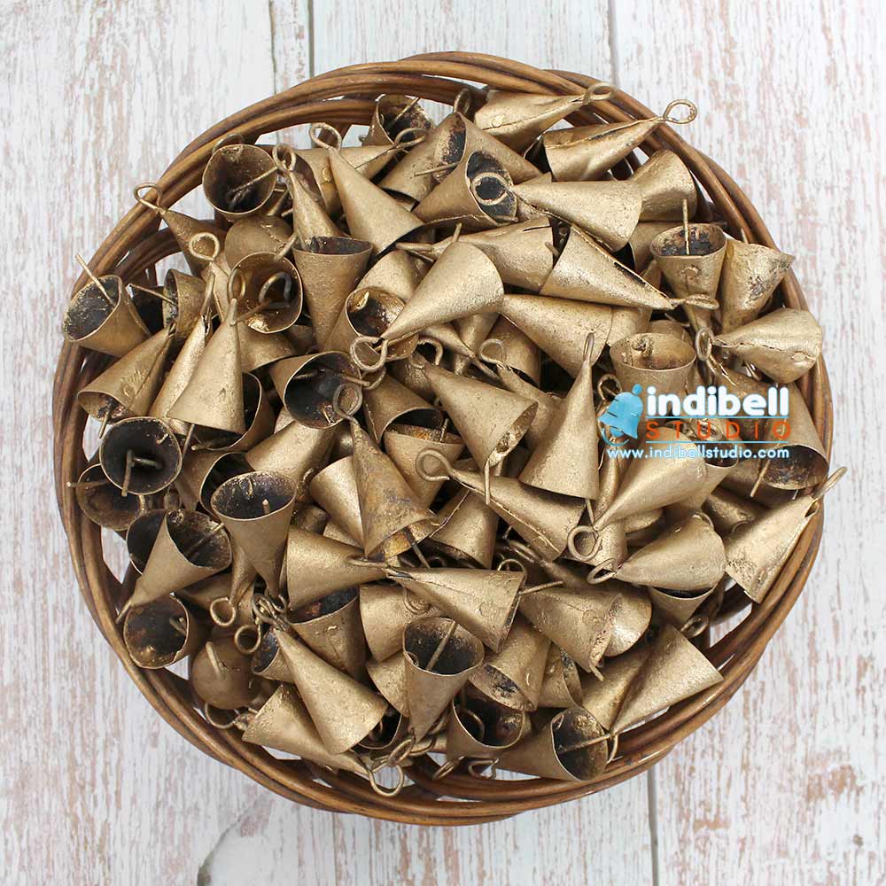 2 Inch Bell Wholesale Bulk Rustic Farmhouse Cow Bells, 2 Inch Cone Triangular Bell